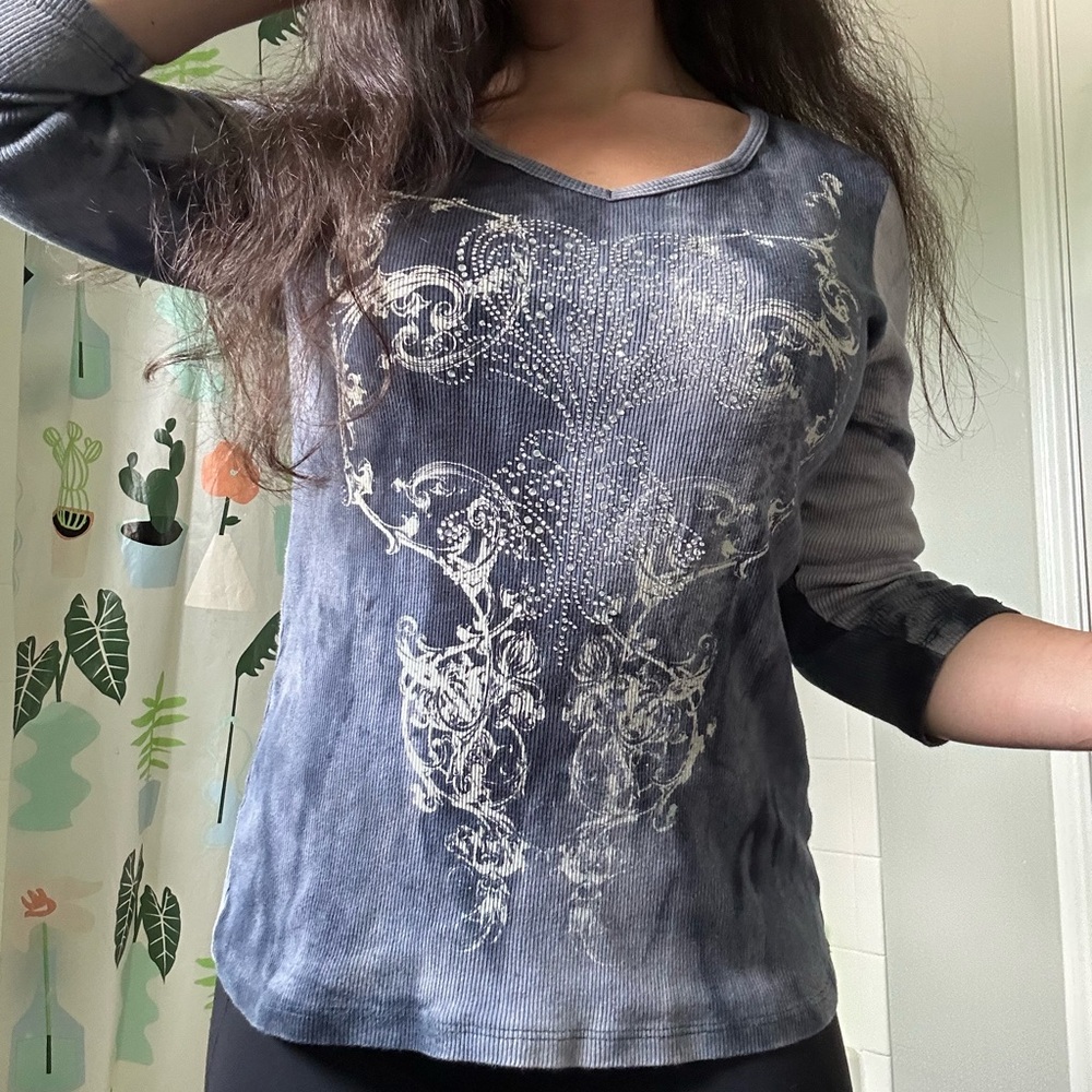 ➠ y2k bedazzled pattern long sleeve